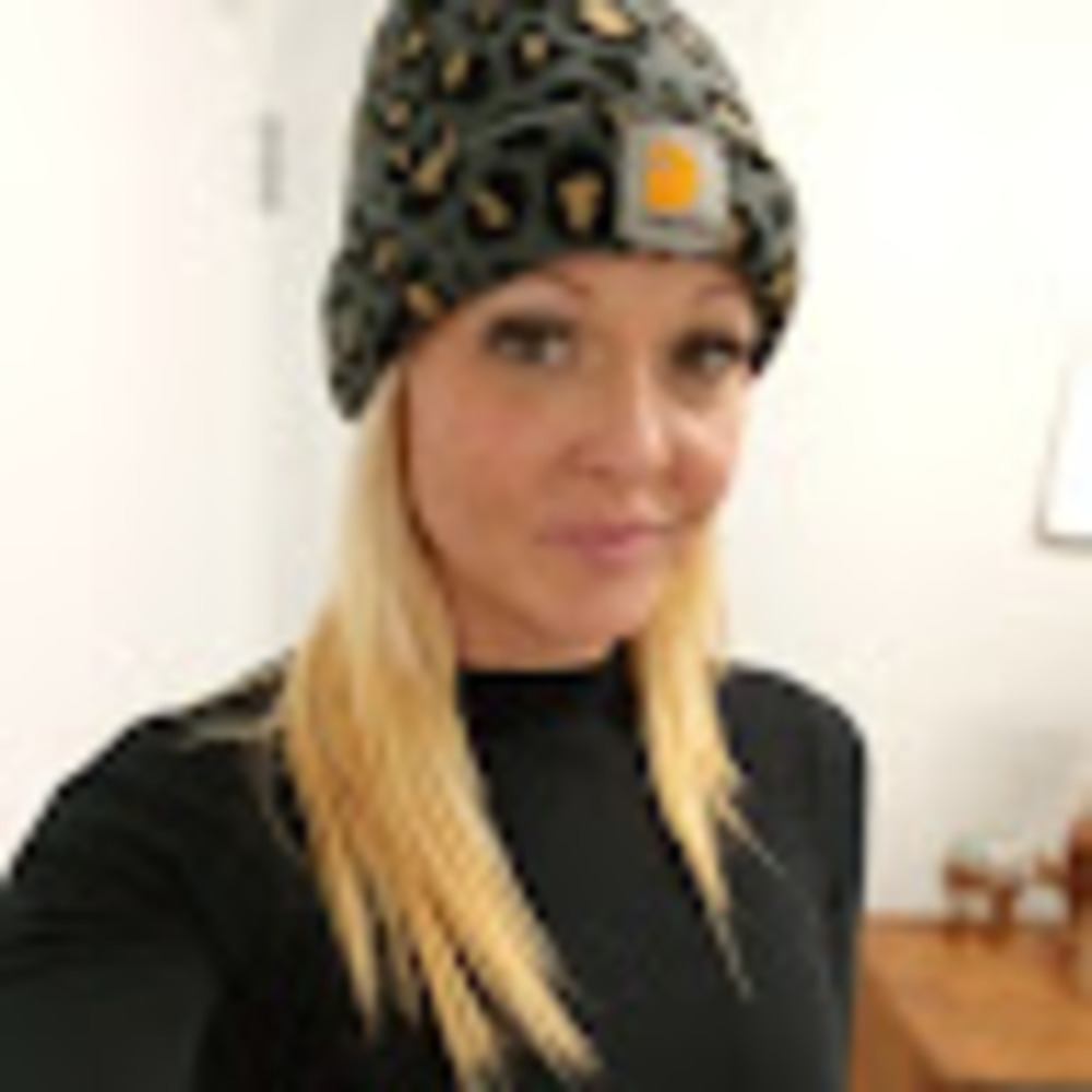 Meet your Posher, Billie